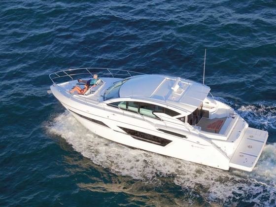 Cranchi Cantius Underway
